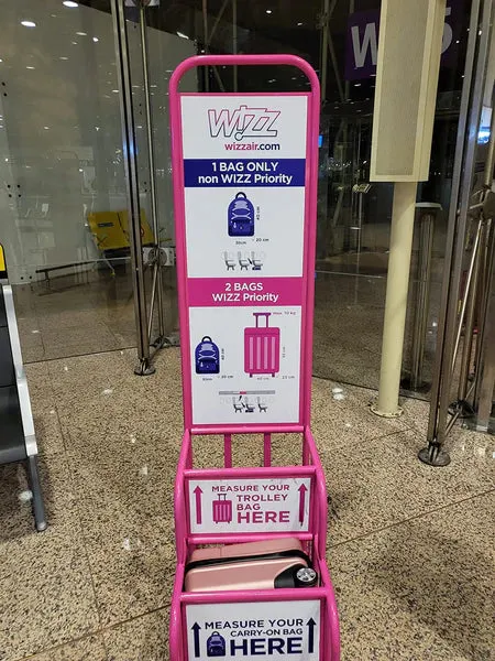 BONTOUR “CabinOne” Hand luggage WizzAir 40x30x20cm, 2 Wheels under seat trolley