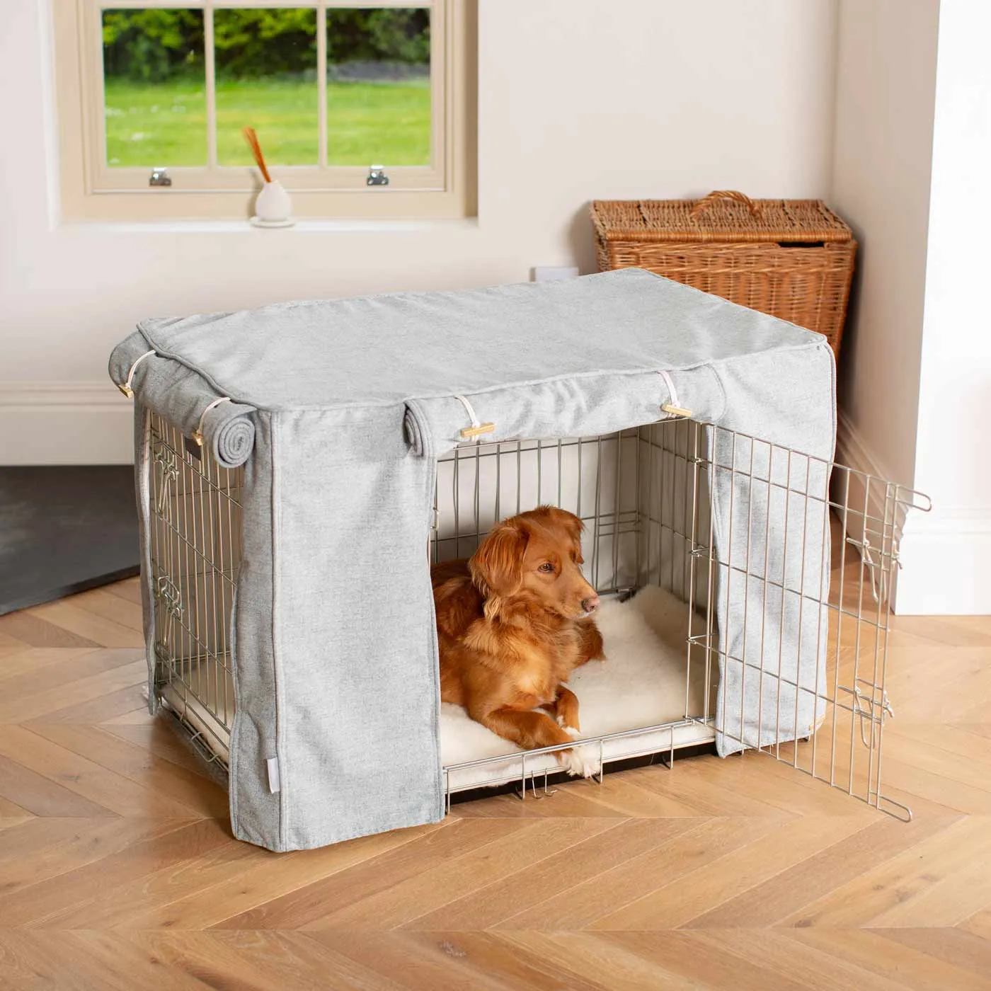Dog Crate with Crate Cover in Inchmurrin Iceberg by Lords & Labradors