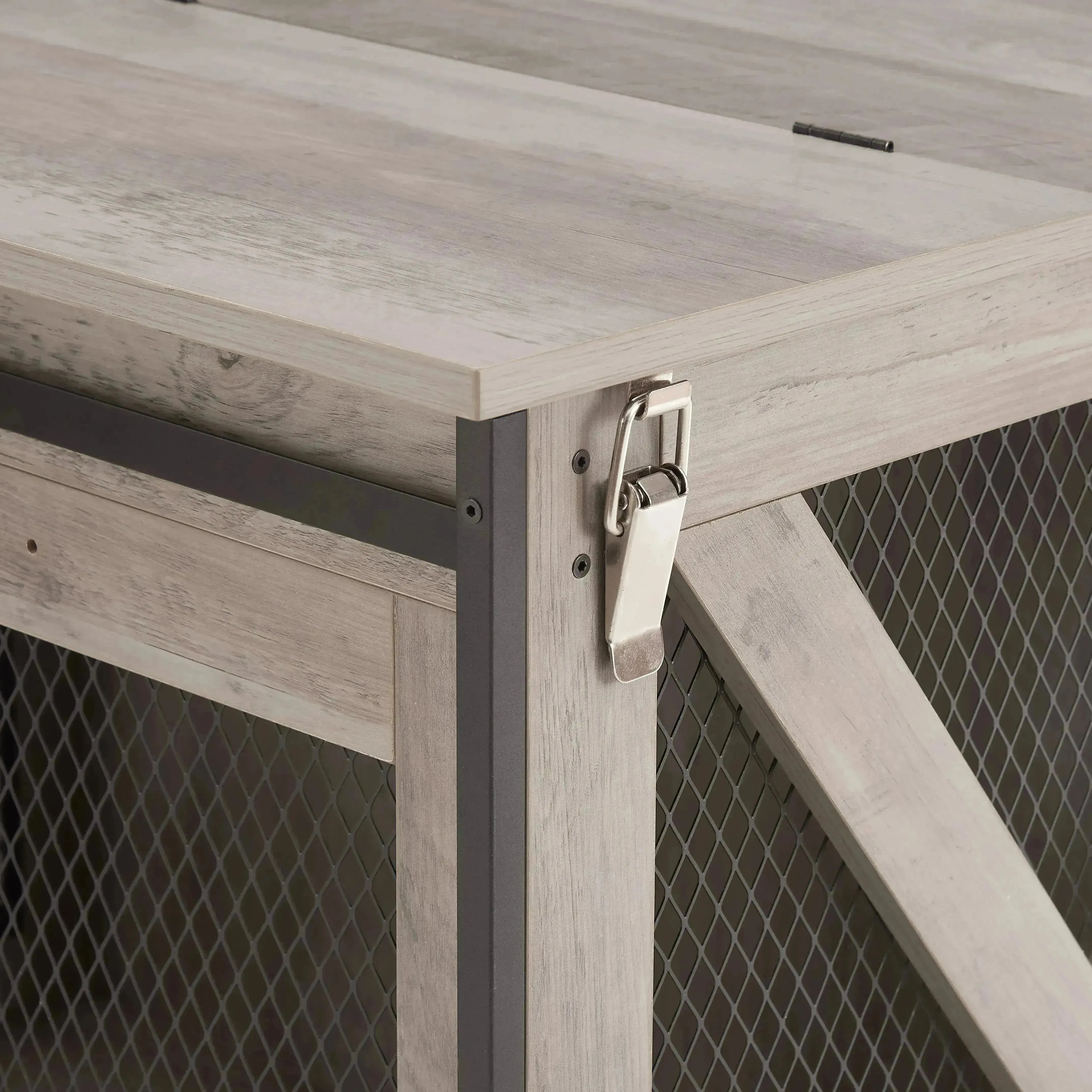 Farmhouse Dog Crate with Sliding Barn Door, Gray Wash