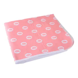 Large Pinkie Pad Linen Protector with Tuckins